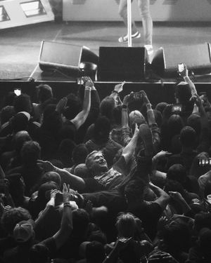 Image post by @shotbyalyssa on Twitter