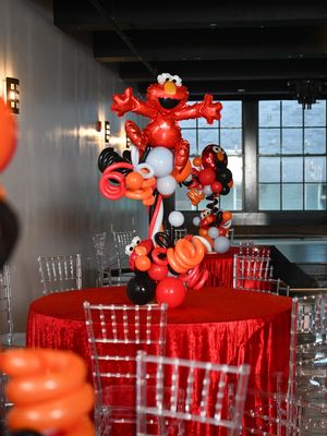 Image post by @partyup_balloons_by_melissa on Instagram