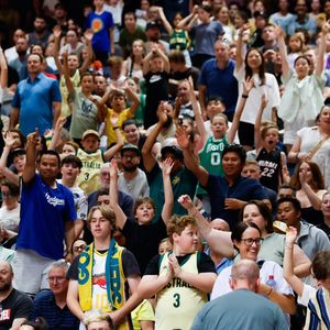 Image post by @basketballaus on Instagram