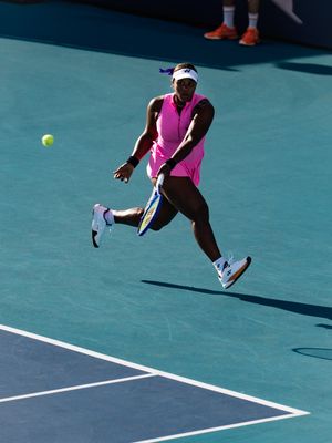 Image post by @tay_taytownsend on Instagram