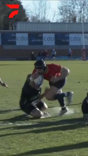 Video post by @FloRugby on Facebook