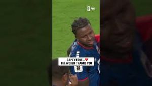 Video post by @foxsports on YouTube