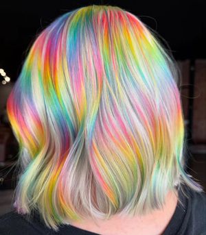 Image post by @behindthechair_com on Instagram