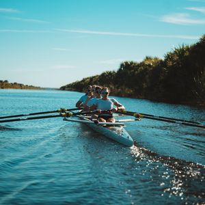 Image post by @umichrowing on Instagram