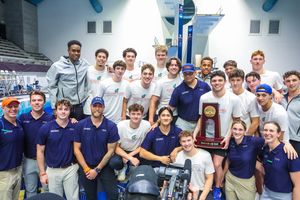 Image post by @gatorsswimdv on Instagram