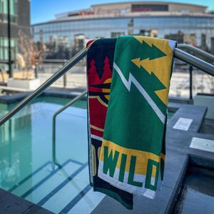 Image post by @thehockeylodge on Instagram