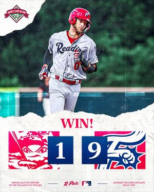 Image post by @fightins on Instagram