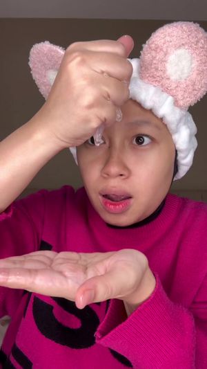 Video post by @hesfinatia on TikTok