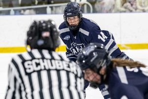 Image post by @stahawkswhockey on Instagram