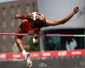 Image post by @howlaophotography on Instagram