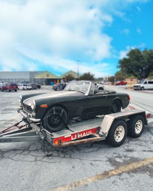 Image post by @uhaul on Instagram