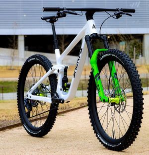 Image post by @ridesherpa on Instagram
