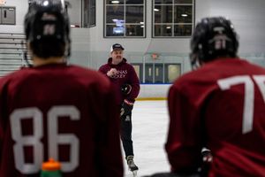 Image post by @aquinasd3hockey on Instagram