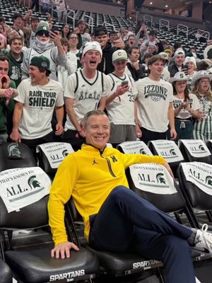 Image post by @barstooluofm on Instagram