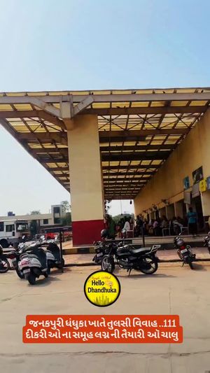 Video post by @amazing_dholera on Instagram