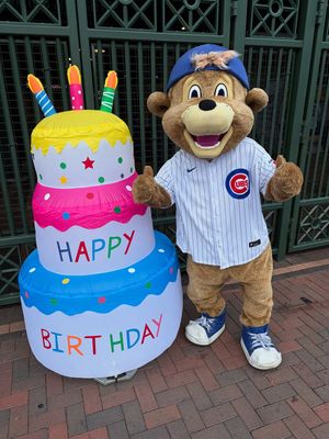 Image post by @clarkthecub on Instagram