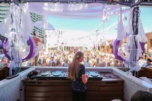 Image post by @marqueelv on Facebook