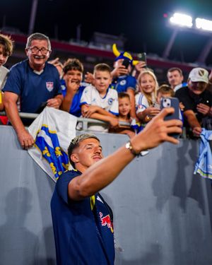 Image post by @leedsunited on Instagram