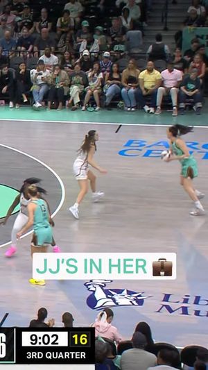Image post by @nyliberty on Facebook