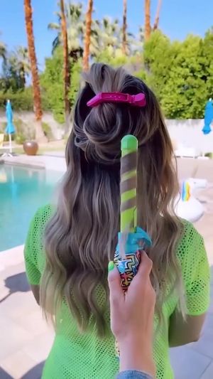 Video post by @thebeachwaver on TikTok