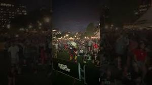 Video post by @dcunited on YouTube