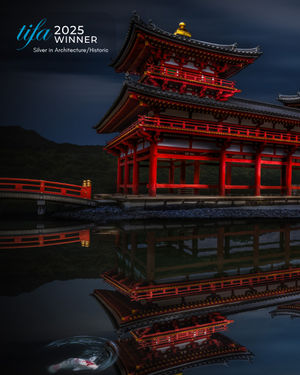 Image post by @tokyofotoawards on Instagram