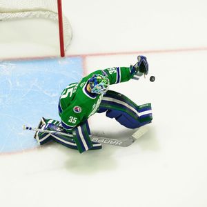 Image post by @uticacomets on Instagram