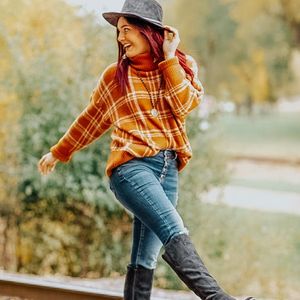 Image post by @shopfillyflair on Instagram