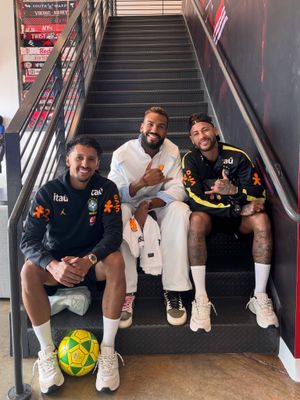 Image post by @mr.choupo on Instagram