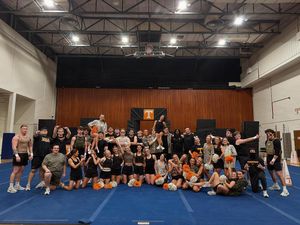 Image post by @vol_cheer on Instagram