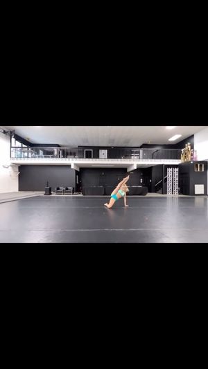 Video post by @sophiagbrown on Instagram