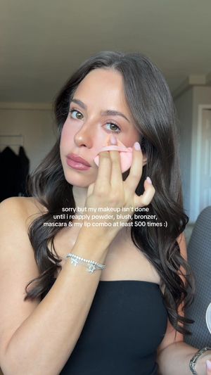 Video post by @anyaweitz on TikTok