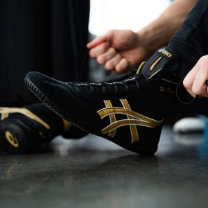 Image post by @asicswrestling on Instagram