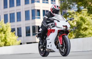 Image post by @motorcyclemall on Instagram