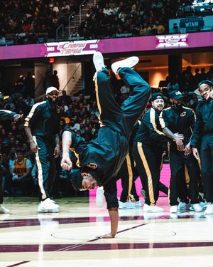 Image post by @CavsScreamTeam on Twitter