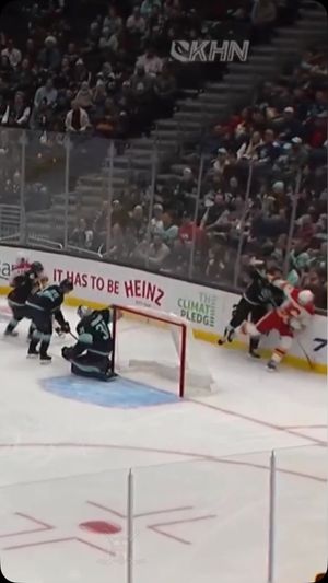 Video post by @hockeyfights on Instagram