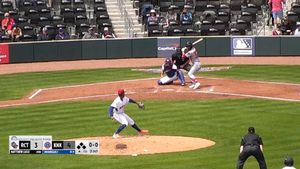 Video post by @trashpandas on Twitter