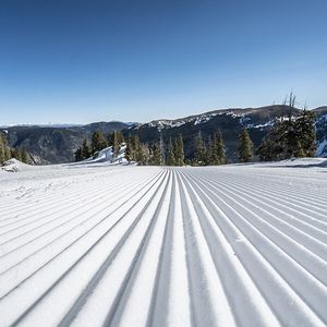 Image post by @skitaos on Instagram