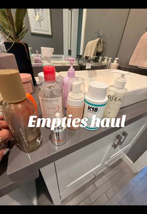 Video post by @shop.with.caroline on TikTok