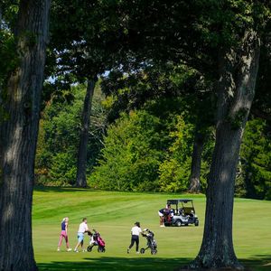 Image post by @playmassgolf on Instagram