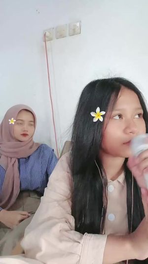 Video post by @da7april on TikTok