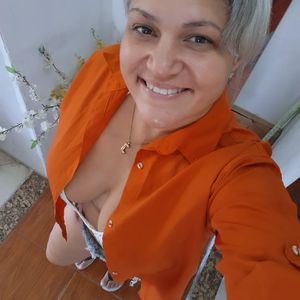 Image post by @janet_xavier.oficial on Instagram