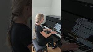 Video post by @dora-jakovina-fratric on YouTube