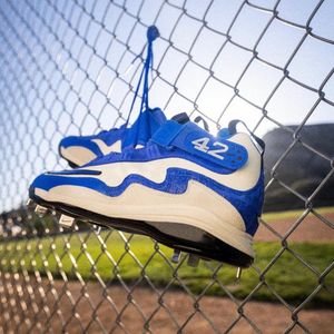 Image post by @swingmanbrand on Instagram