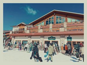 Image post by @its.customz on Instagram