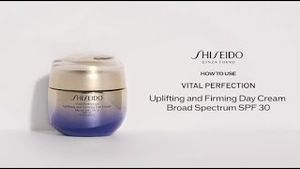 Video post by @shiseidousa on YouTube