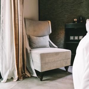 Image post by @aureliehemar on Instagram