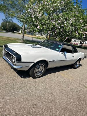 Image post by @barrett_jackson on Instagram