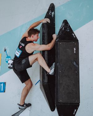 Image post by @usaclimbing on Instagram