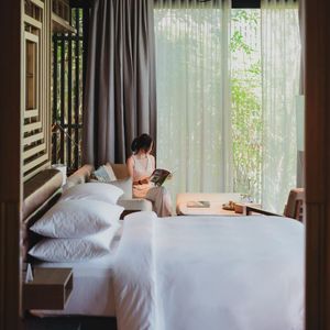 Image post by @hiltonyalaresort on Instagram